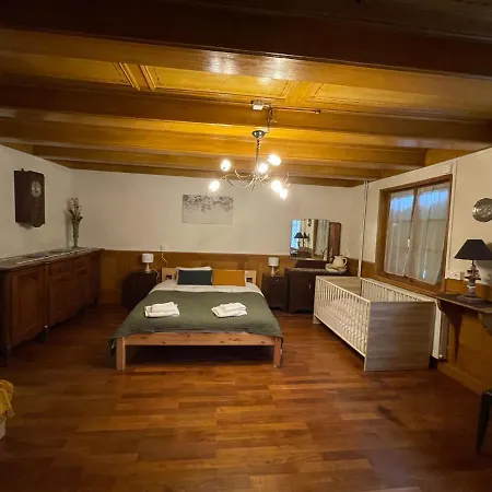 La Ferme De Madeleine アパート